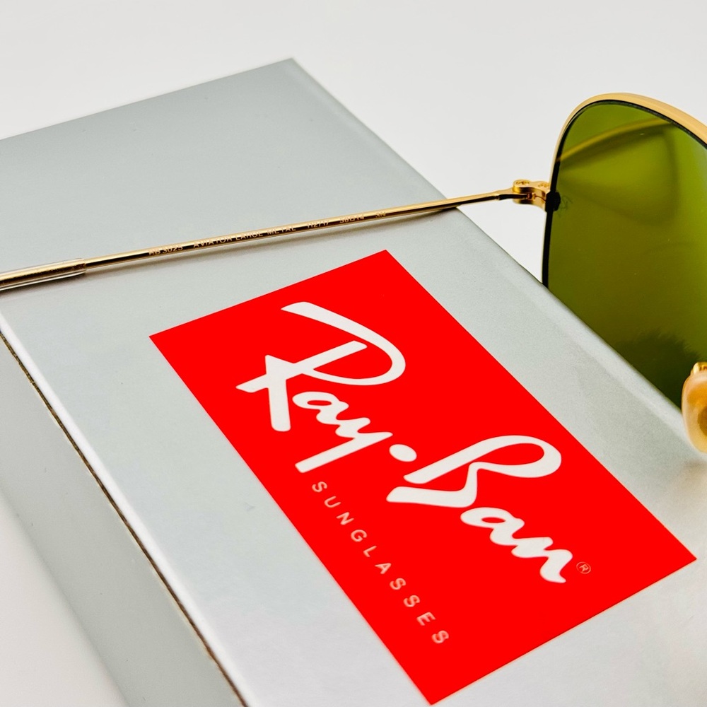 Ray-Ban Aviator Sunglasses RB3025 Gold Matte Frame with Blue Crystal Lens UNISEX - Picture 14 of 15